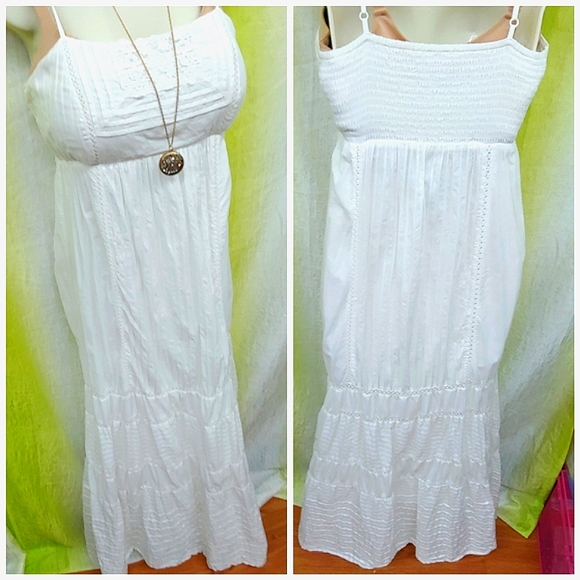 A Pea in the Pod • Boho White Crochet Long Maxi Maternity Dress Small Vacation - Picture 3 of 13